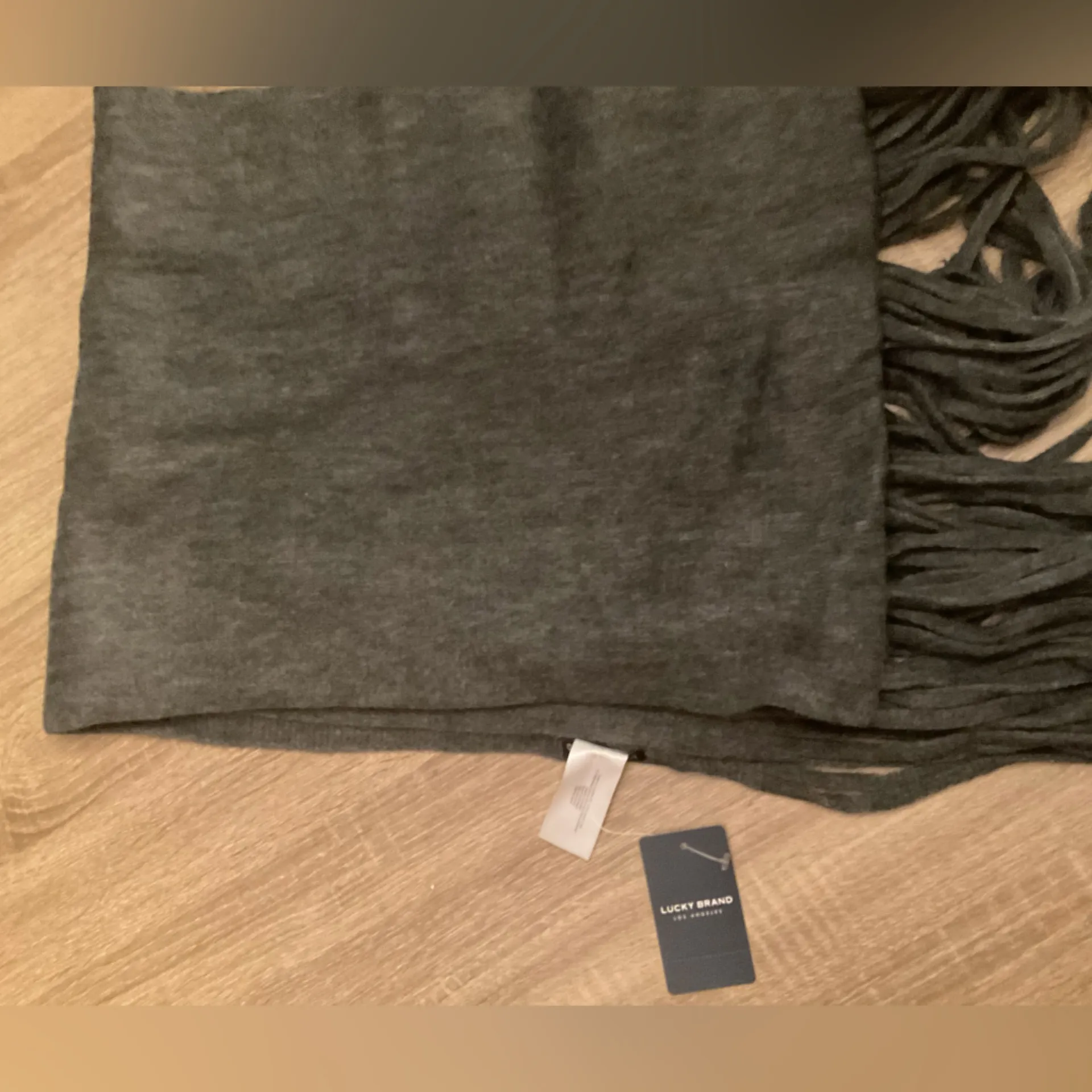 Dark Gray Lucky Brand scarf NWT - Image 6