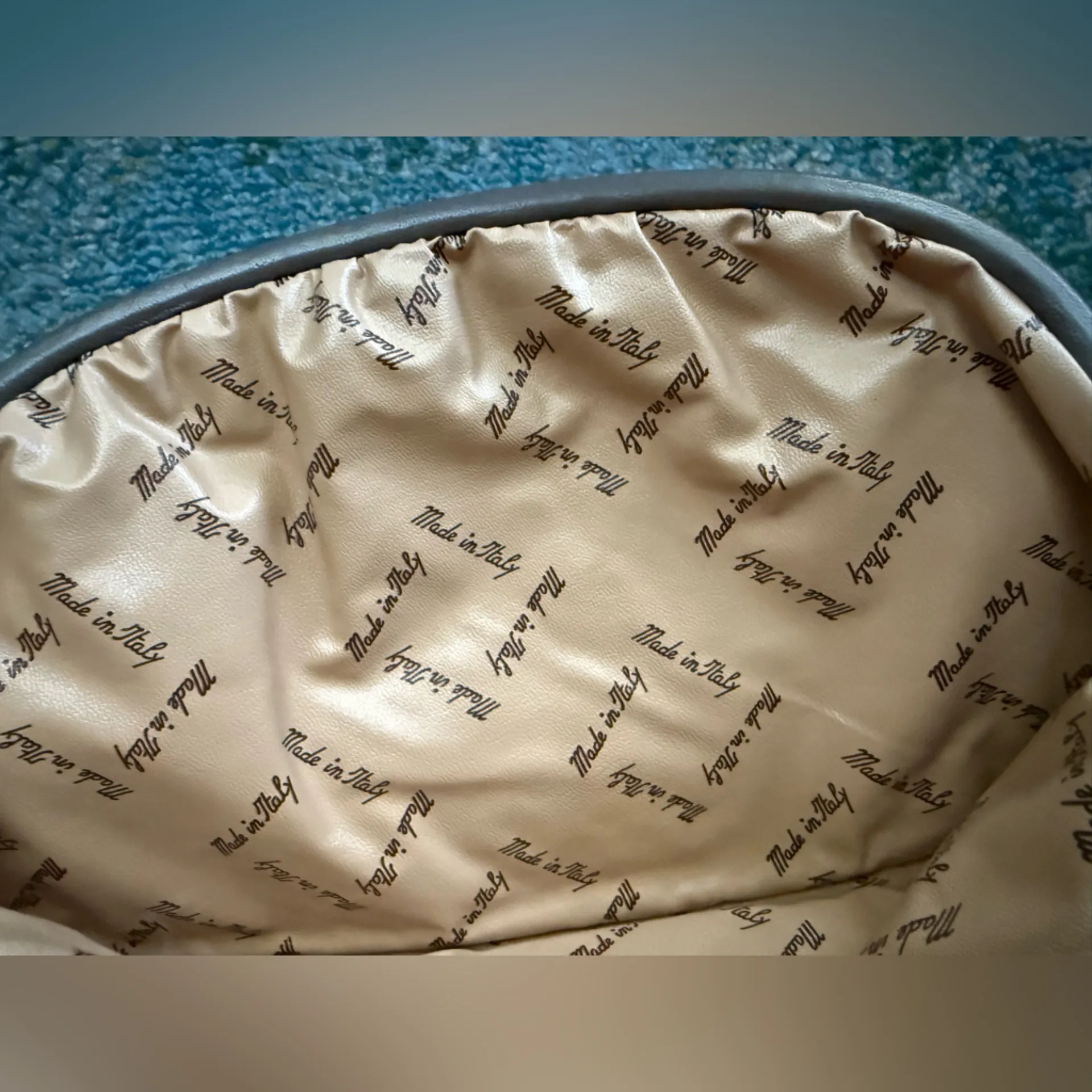 Vintage made in Italy brown suede ostrich leather frame clutch - Image 8