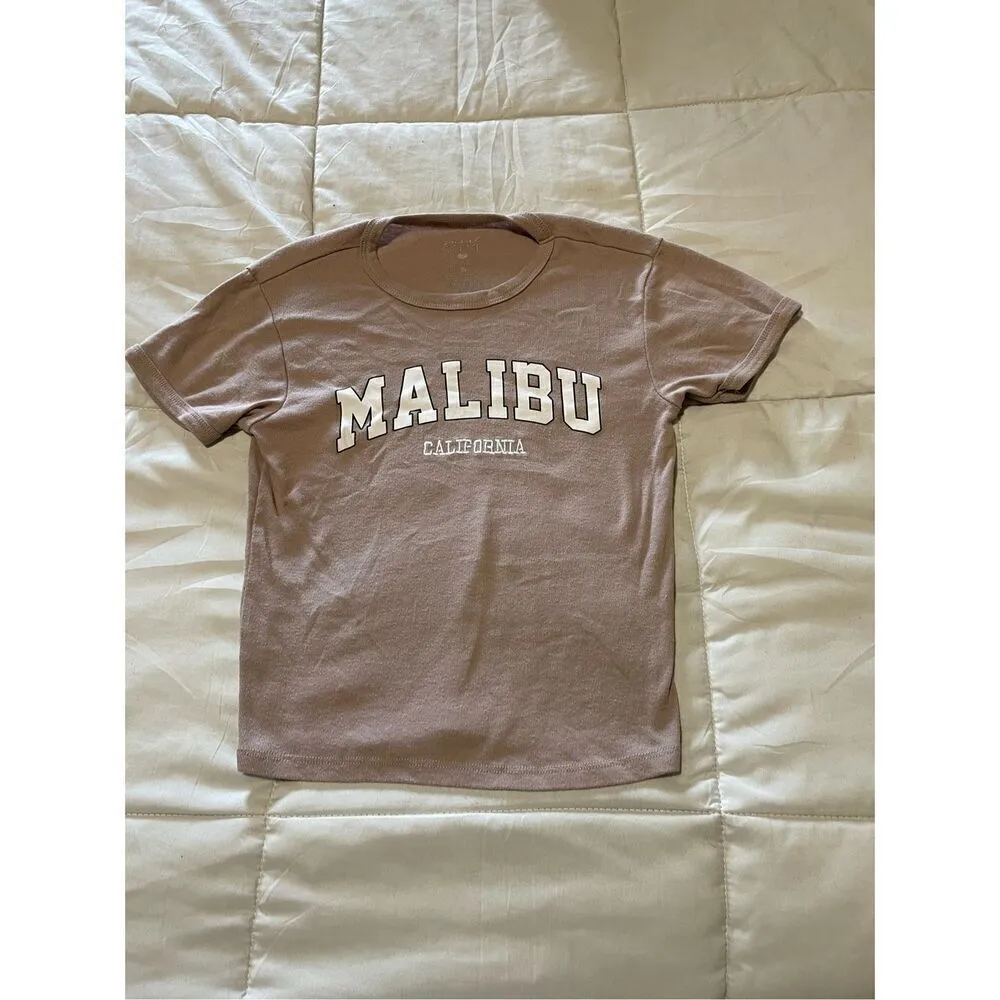 Social scene, Malibu, California crop T - Image 2