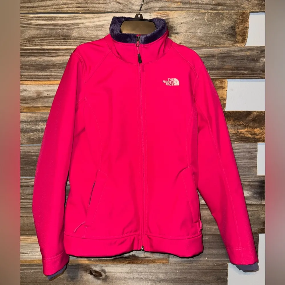 The North Face Chromium Thermal Jacket Color: Passion Pink- Small - Image 2