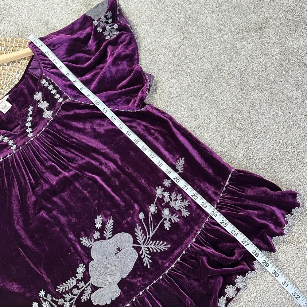 Sundance Embroidered Silk Blend Just Devine Tunic Top Purple Velvet Fairy Size M - Image 16
