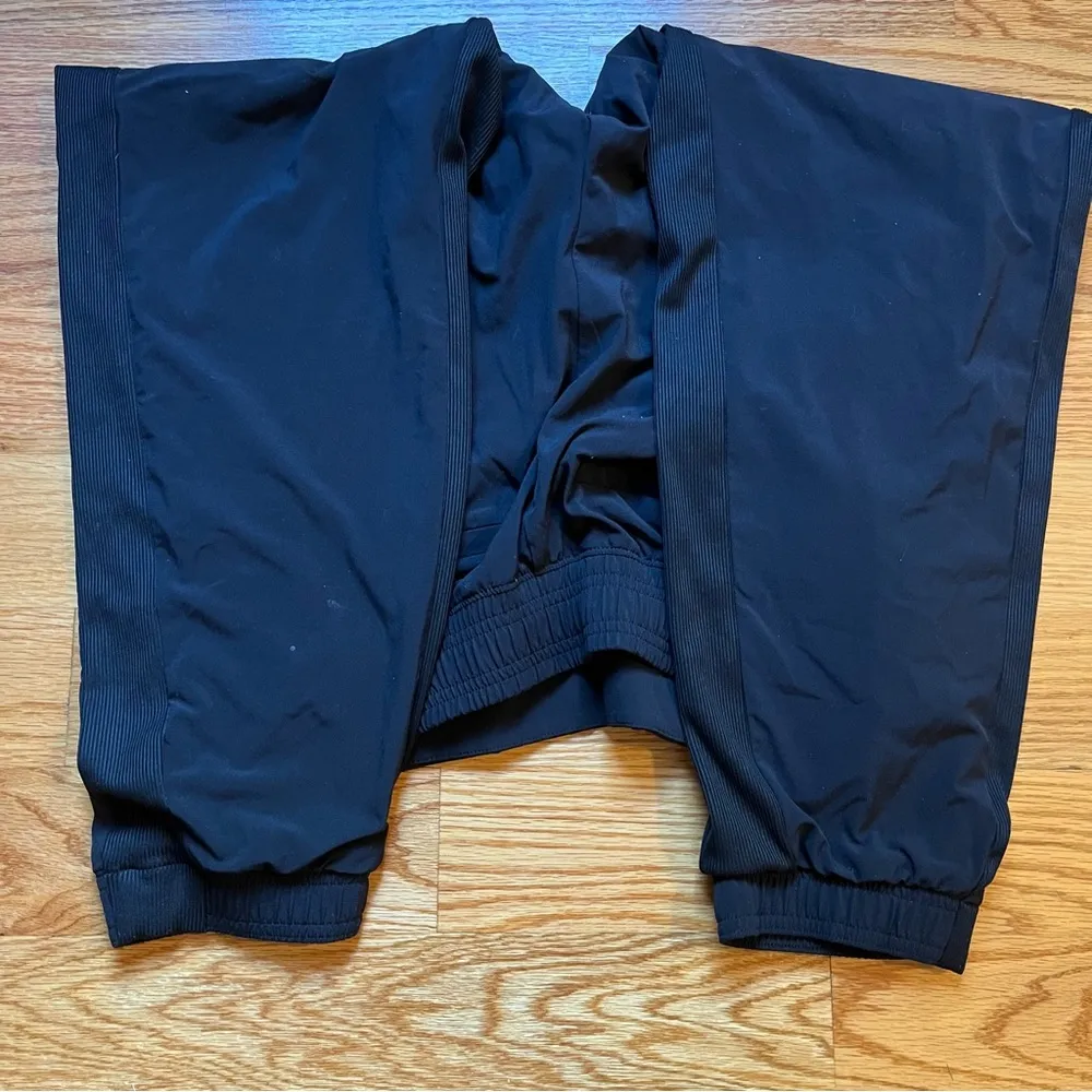 Athleta Brooklyn Lined black joggers size 10 petite - Image 7