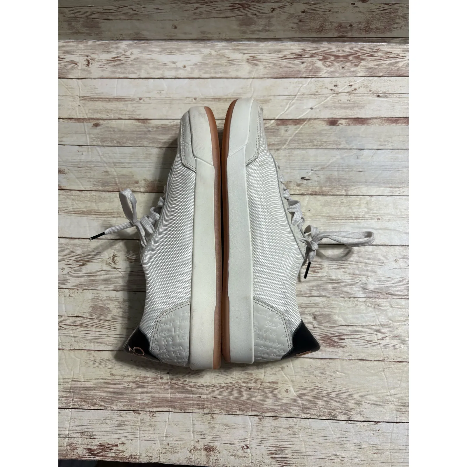 Novella Chapter 01 Verse 01 Love Poem Lace Up Sneakers Women's Size 9.5 White - Image 9