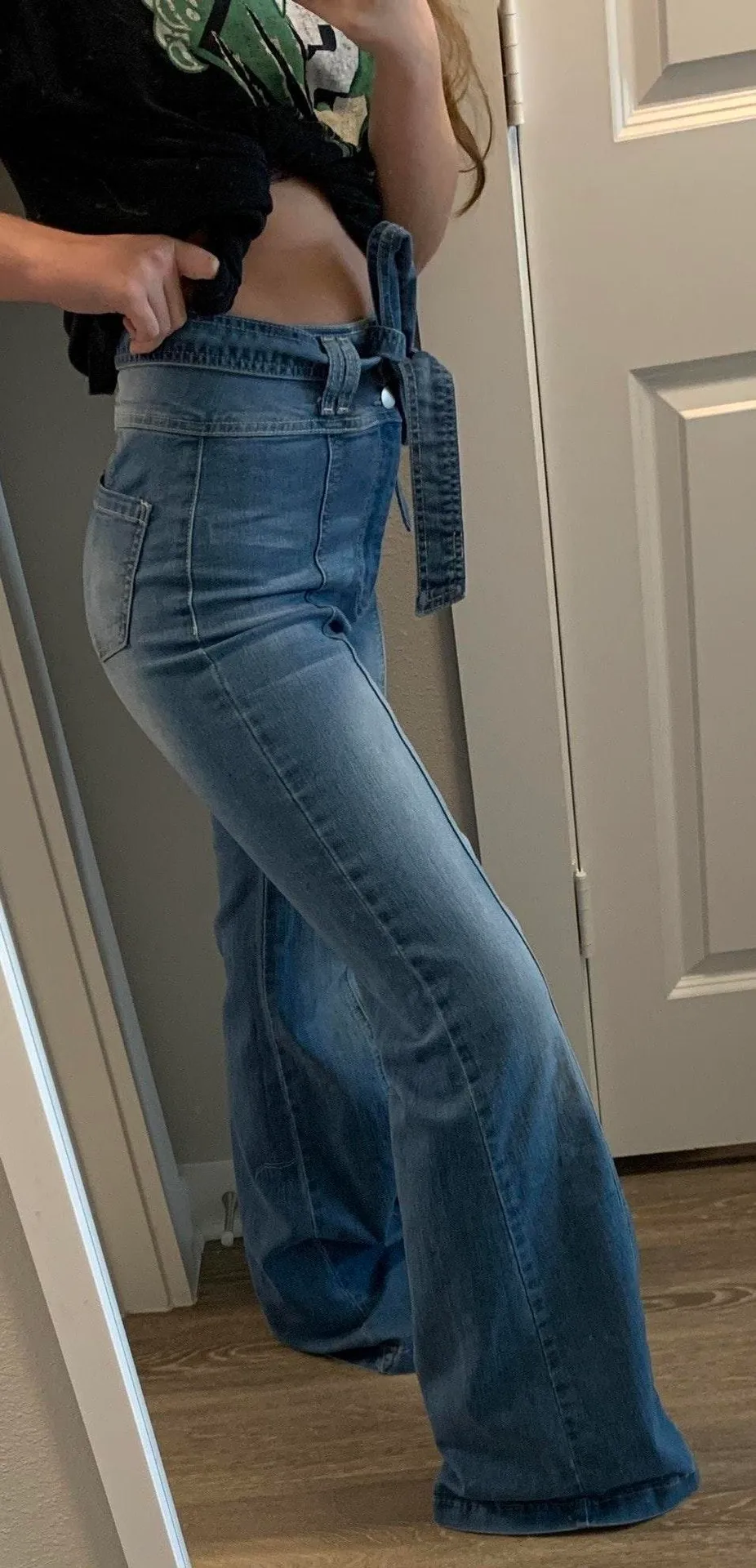 Boutique Jeans - Image 2