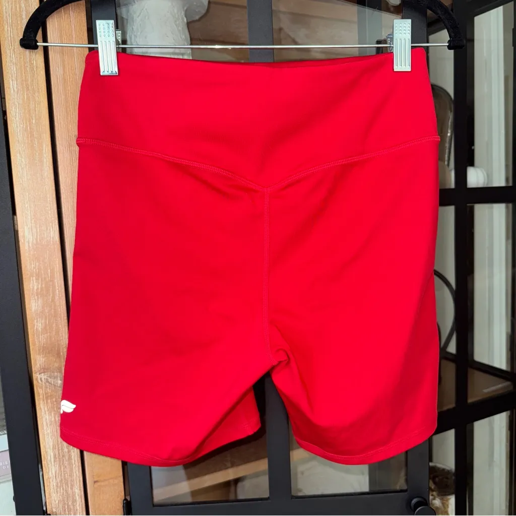 Fabletics biker shorts Anywhere Motion365+ High-Waisted 6" rise workout heated - Image 3