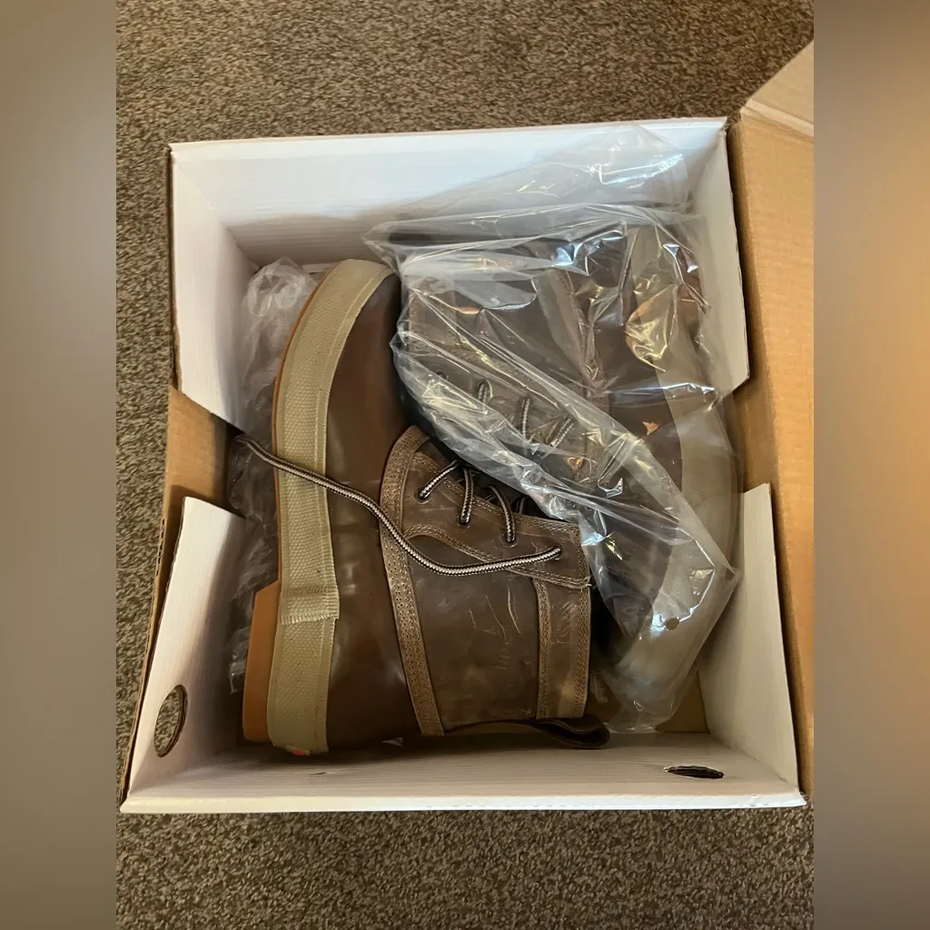 New womens 6” Legacy Lace Up Boot Size 11 Brown - Image 3