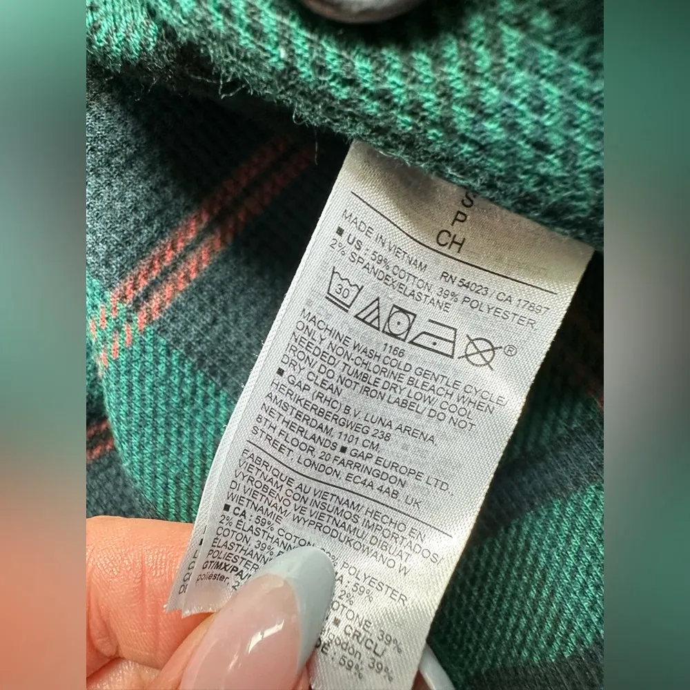 Old Navy pajama onesie - Image 6