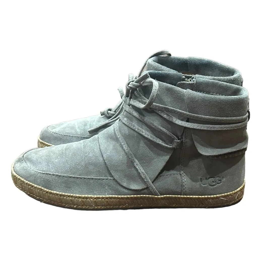 UGG #1019129 Reid Lace Up Suede‎ Moccasin Bootie Grey Size 6.5 - Image 4