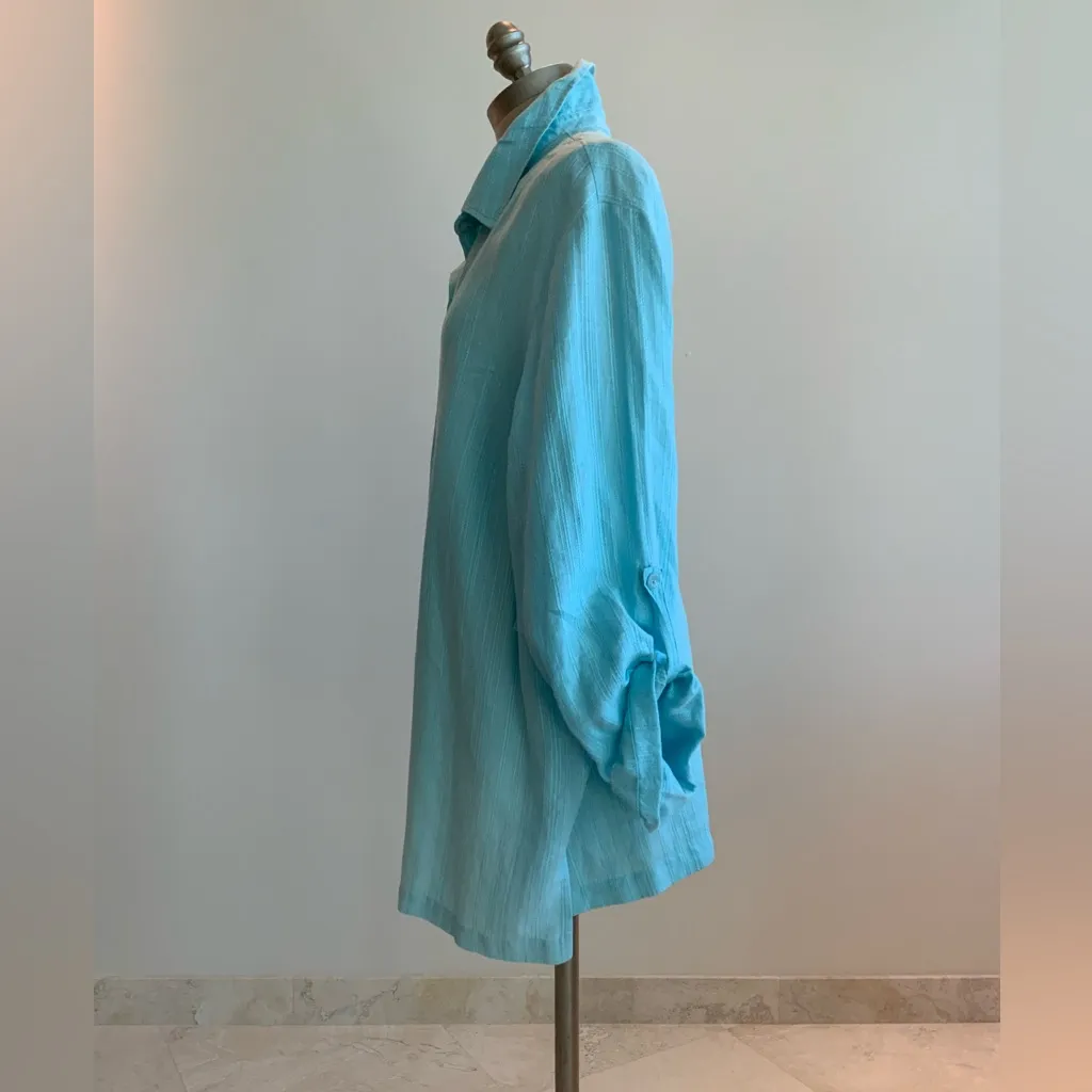 JM Collection Light Blue Button Down Shirt - Image 2