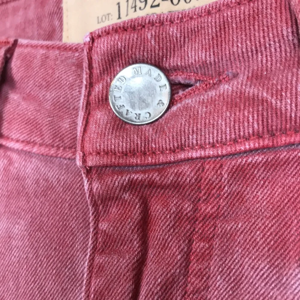 Levi’s Made & Crafted Women’s Empire Cropped Faded Red Skinny Jeans - Image 6