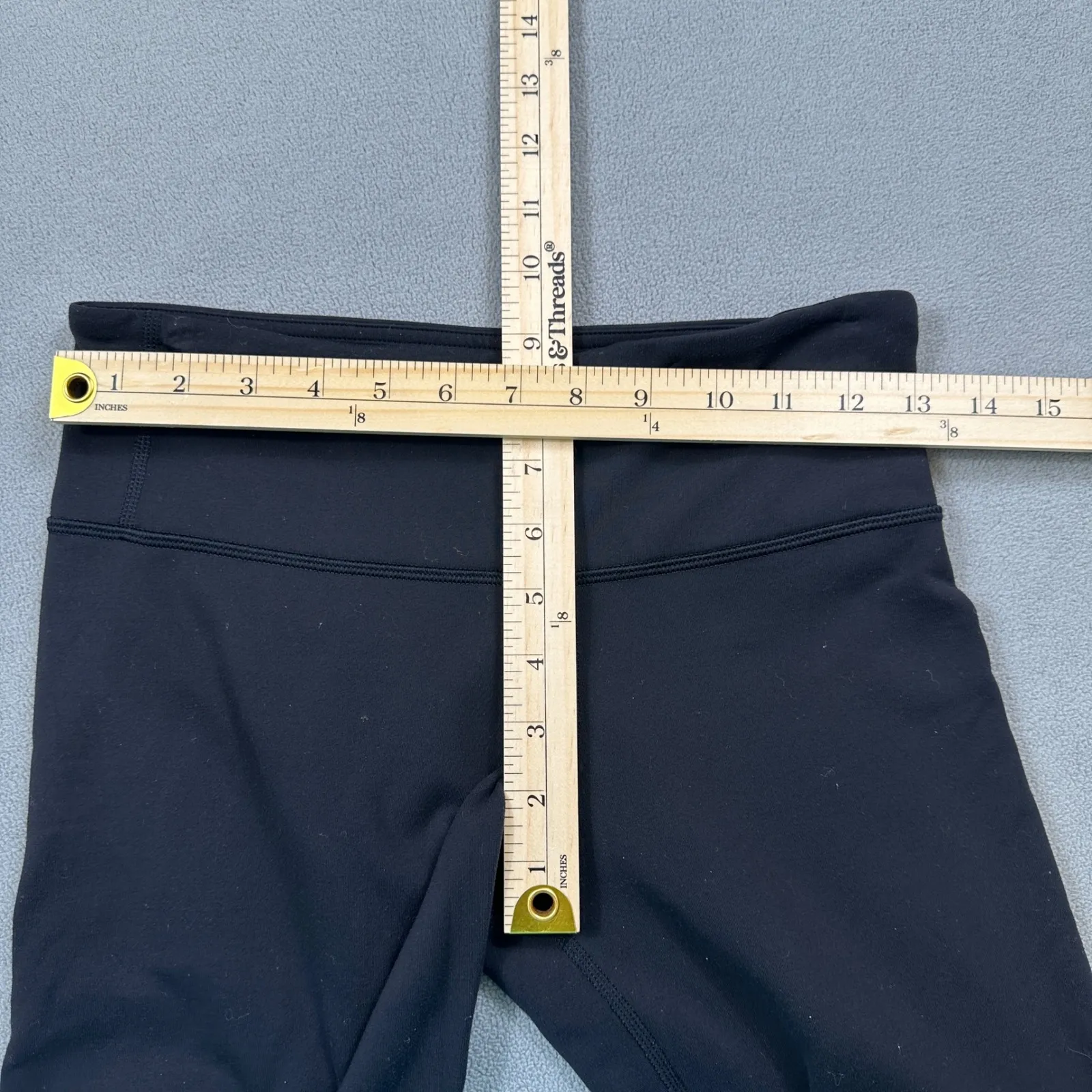 Lululemon Womens Cropped Leggings 6 Black Classic Activewear Yoga Pants Mid Gym - Image 4