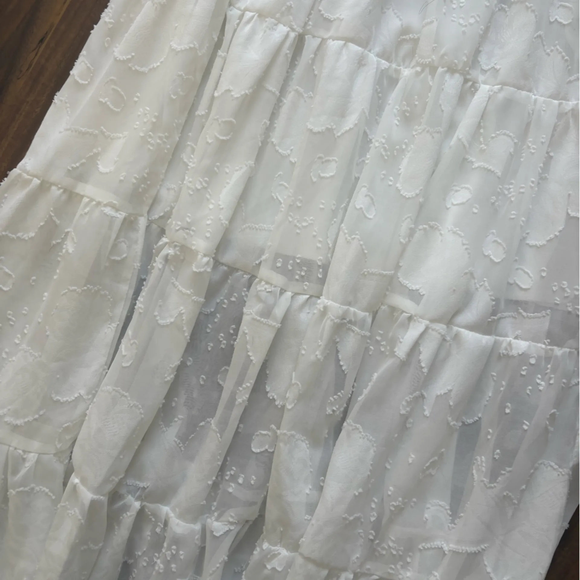 SheIn White Two-Piece Crop Top and Skirt Set - Image 4