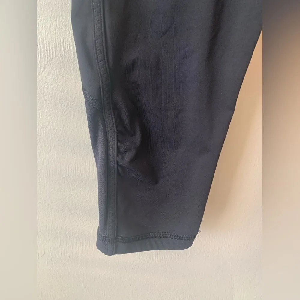 Lululemon black Capri yoga pants size 6‎ - Image 7