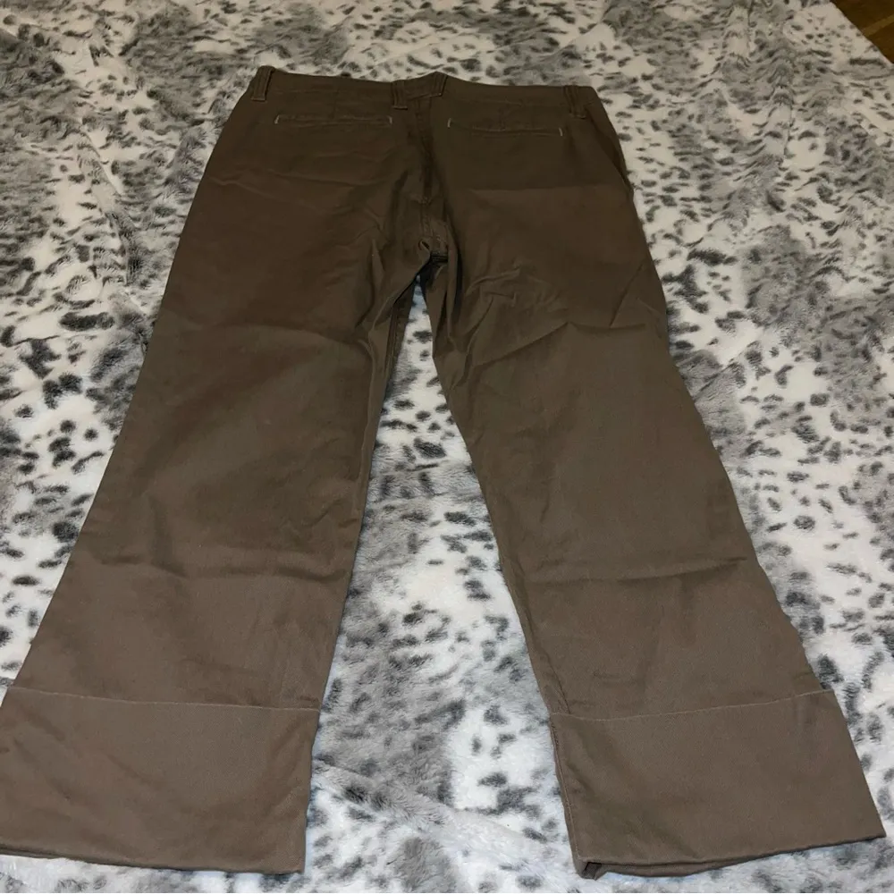 Gloria Vanderbilt Khaki Pants - Image 9