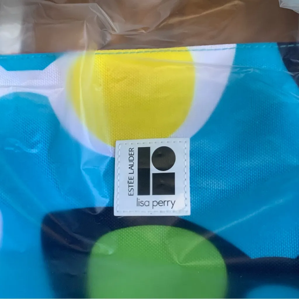 Estee Lauder Lisa Perry Sunglass Print Beach Blue Tote Bag - Image 4