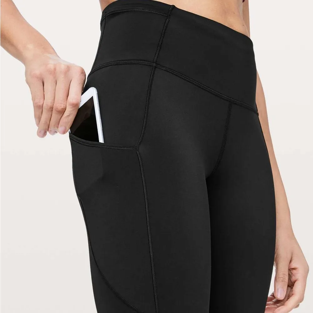 Lululemon Fast & Free 7/8 Tight II *Non-Reflective Nulux 25" in Black - Image 4