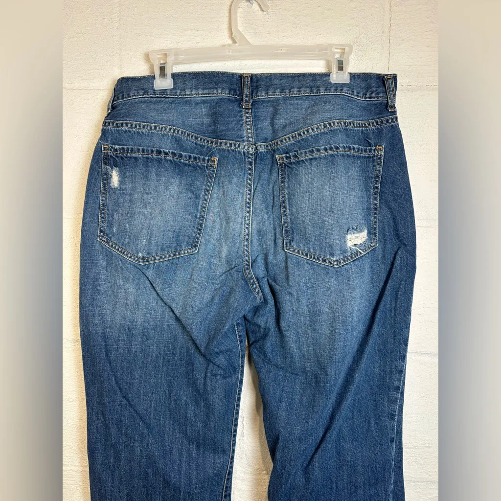 Old Navy Boyfriend Cut Woman’s Distressed Denim Blue Casual Jeans Sz 12 Regular - Image 6