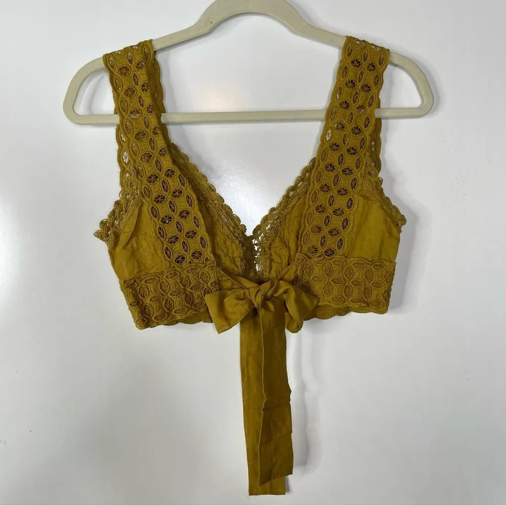 Urban‎ Outfitters Lace Tie Back Bralette Top Size Small - Image 2