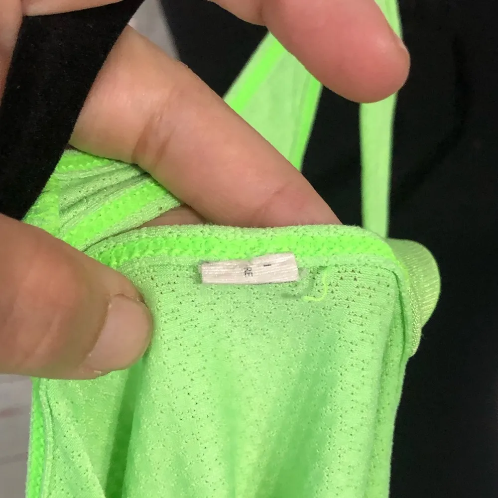 Lorna Jane Neon Green Racerback Workout Tank - Image 7