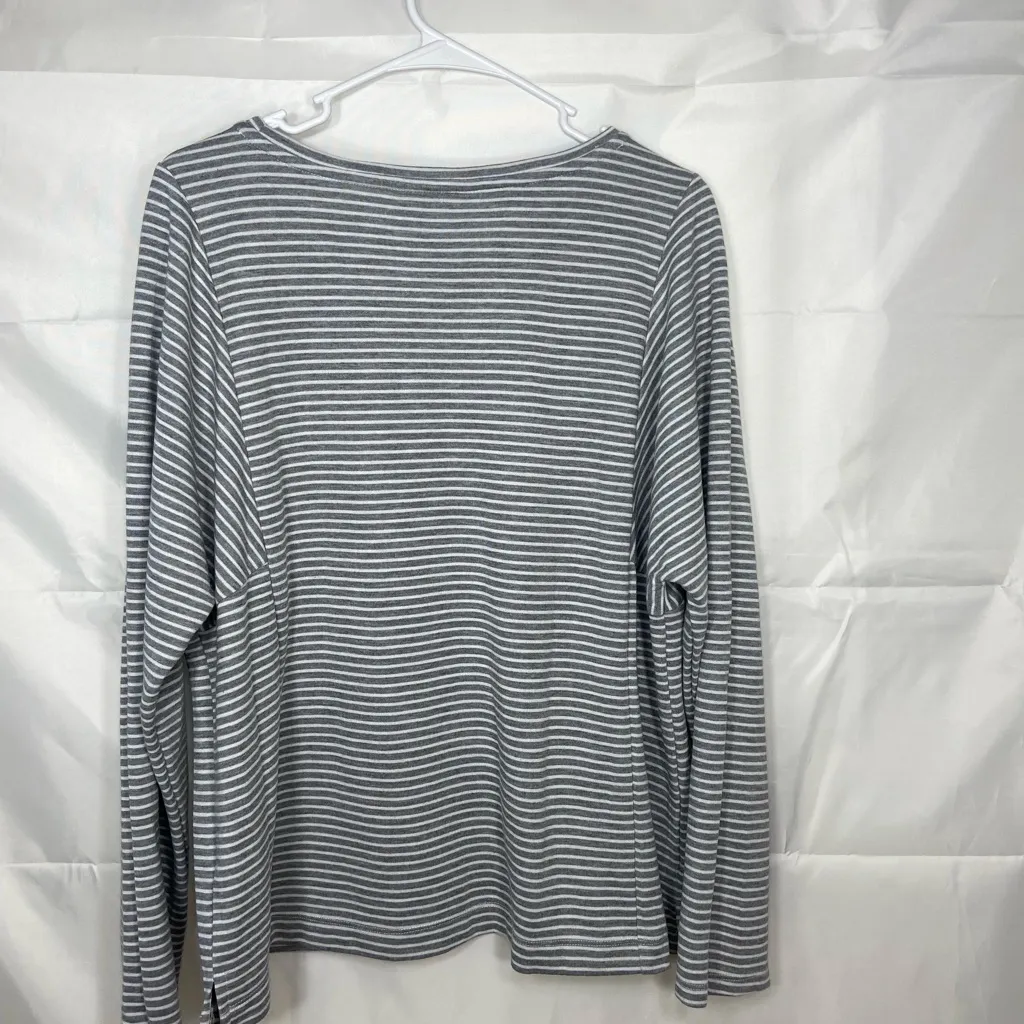 NWOT Liz Claiborne women’s gray white striped long sleeve Crewcut‎ shirt XL - Image 5