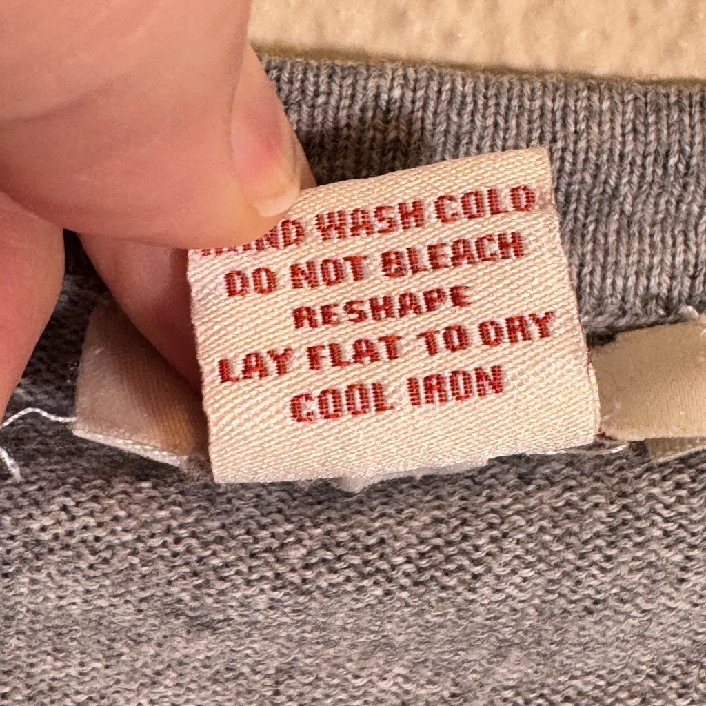 Sundance Grey Embroidered Button Front Cardigan Sweater Womens M Preppy Fitted - Image 8