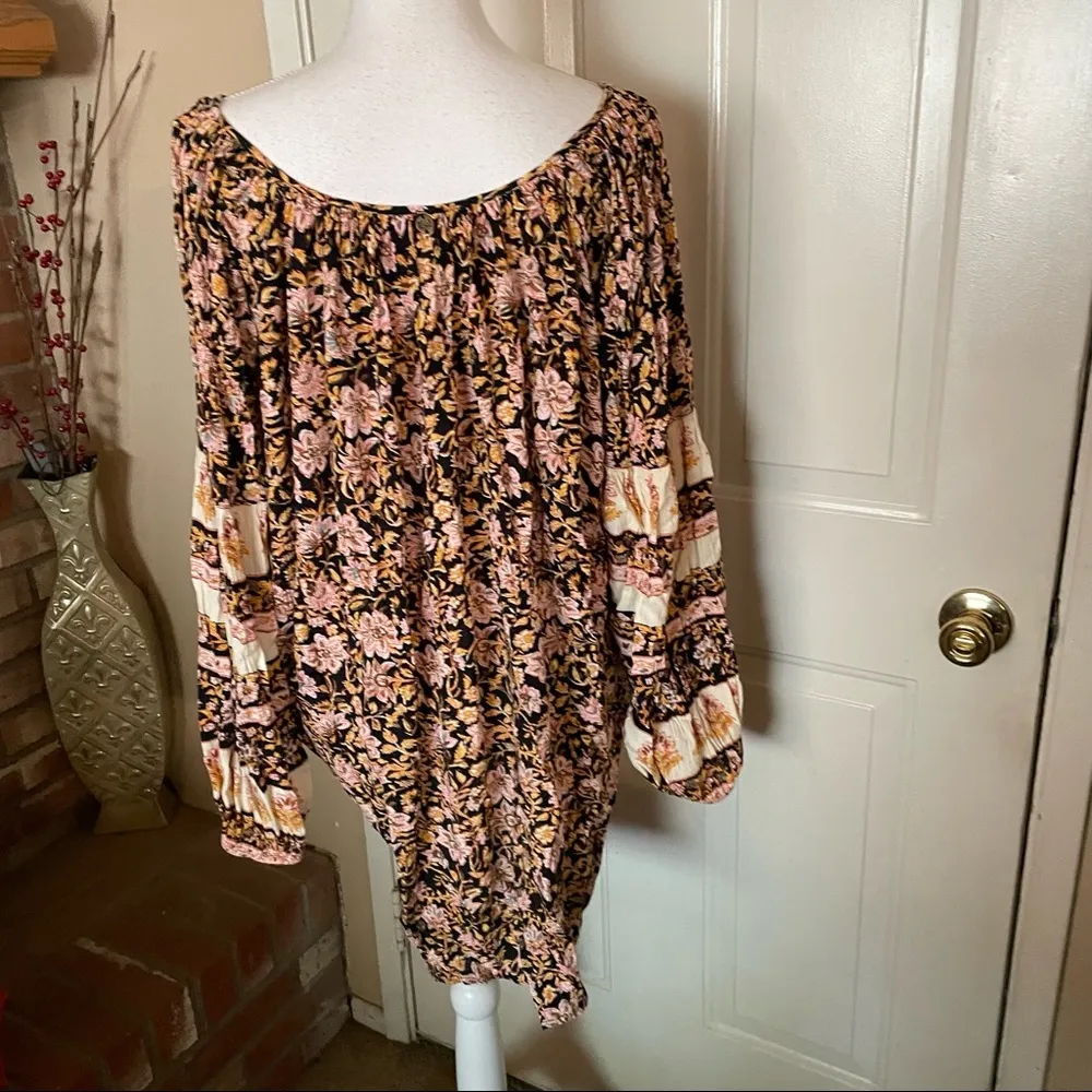 Billabong Women’s Long Sleeve Top - Image 4