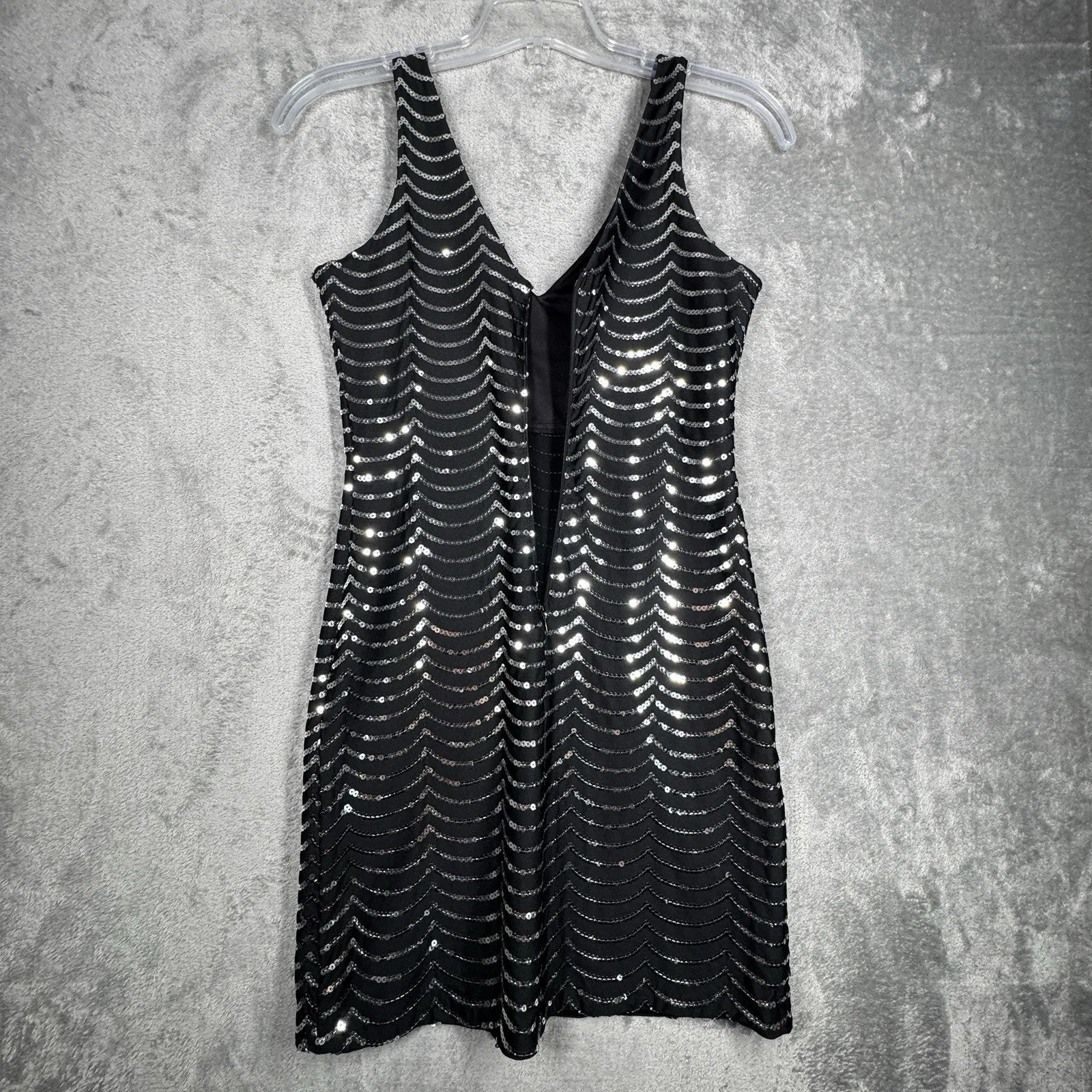 Snap Dress Women Medium Black‎ Silver Allover Scalloped Sequins Party Date Night Black - Image 4