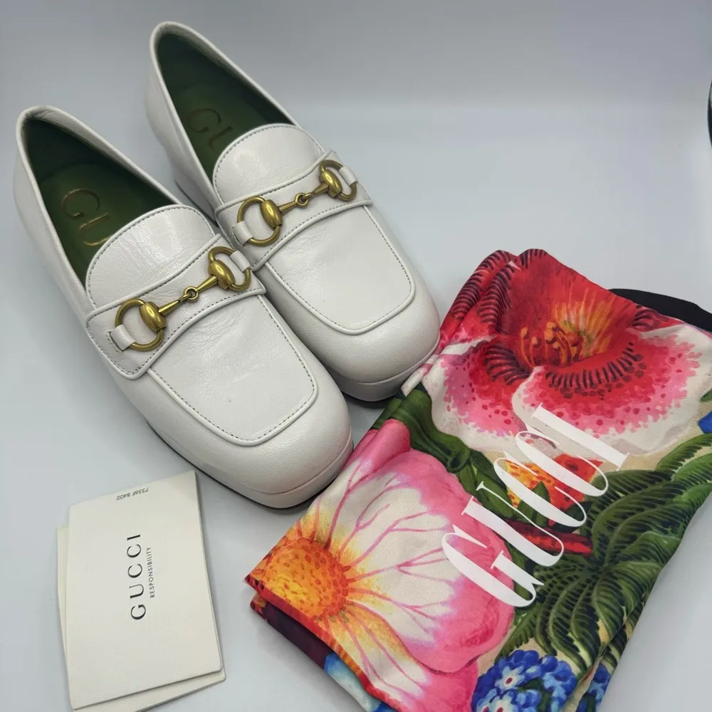 Gucci Houdan 15 Horsebit Platform Loafer Pump in White Leather Size 35.5 EU - Image 13