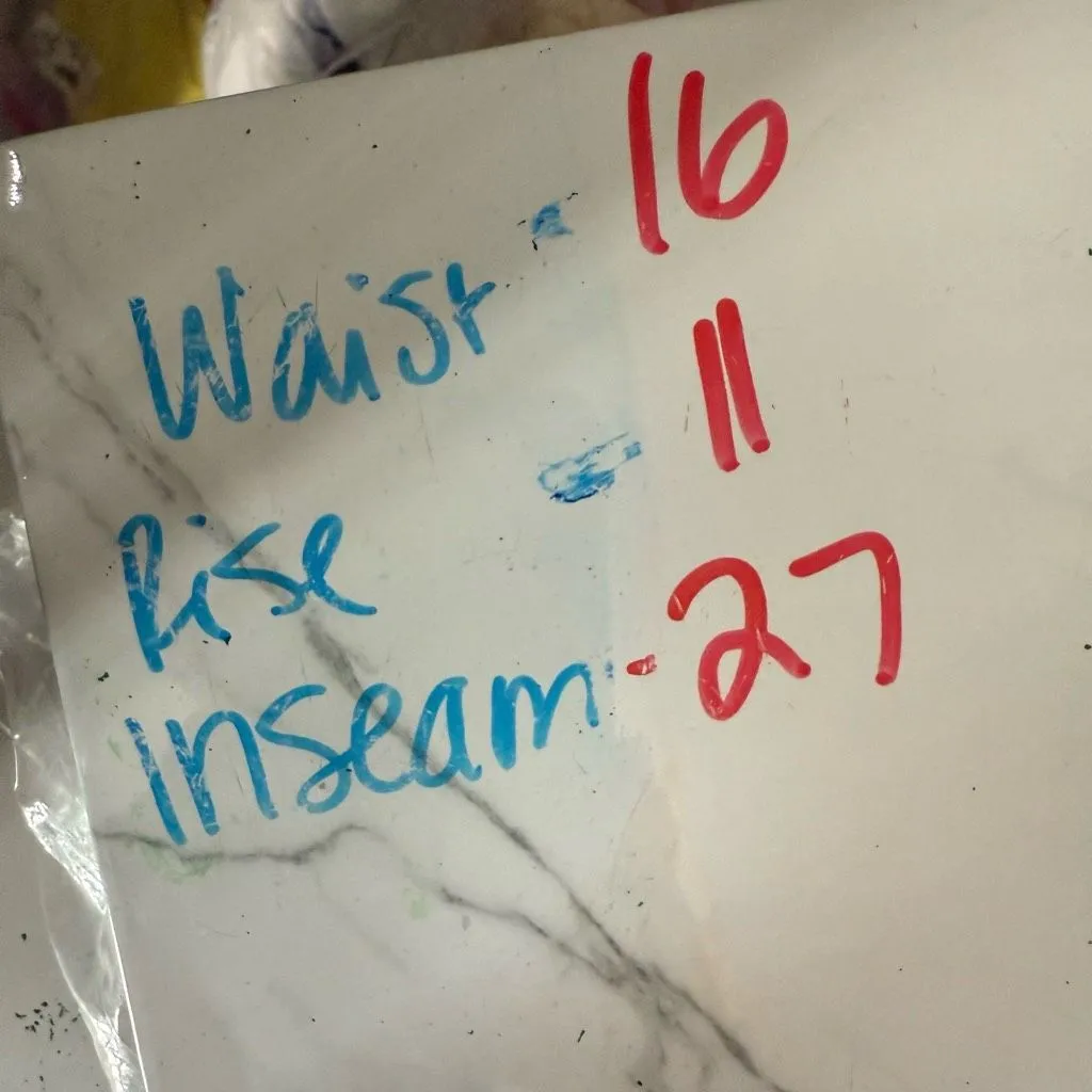 J. Crew Women’s 29 Slim Boyfriend Jeans - Image 4