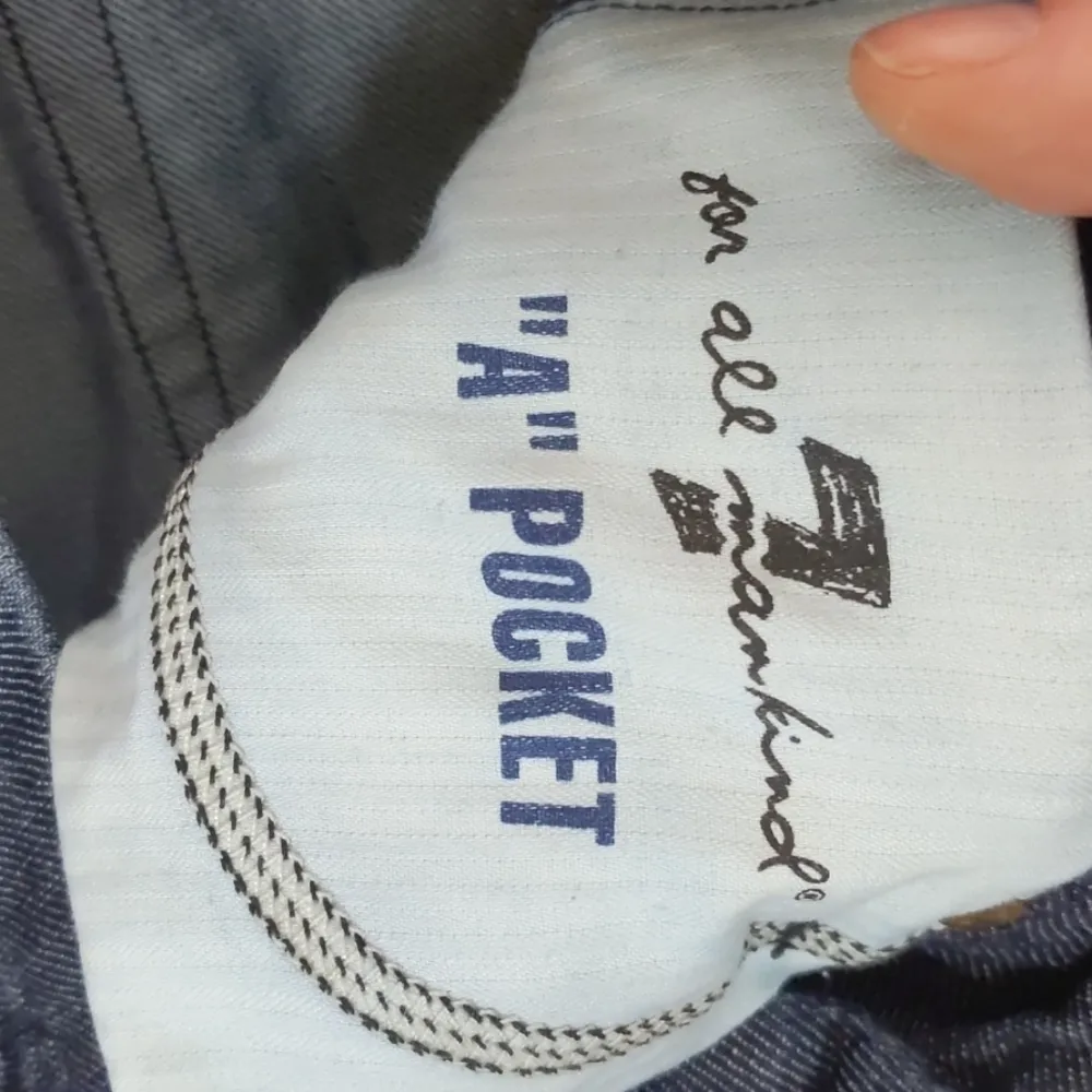 7 for all mankind a pocket jeans size 28 - Image 3