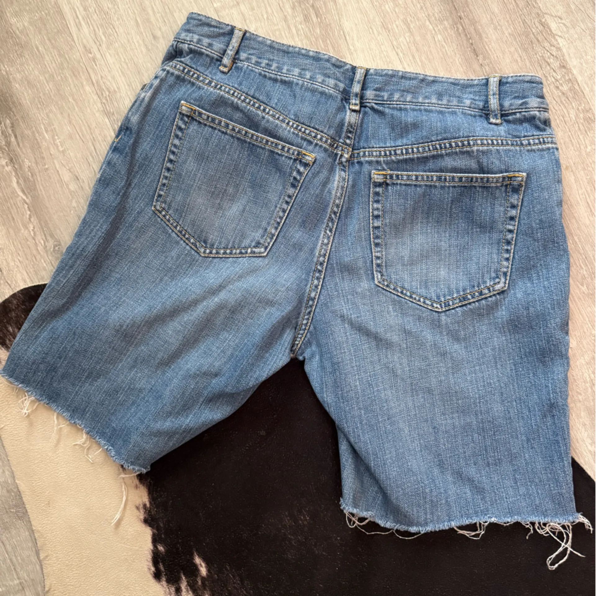 💙J•Jill•Relaxed Fit•Boyfriend•Blue Jean Shorts💙 Blue Size 4 - Image 6