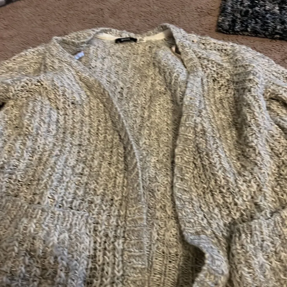 Bdg xs cardigan - Image 5