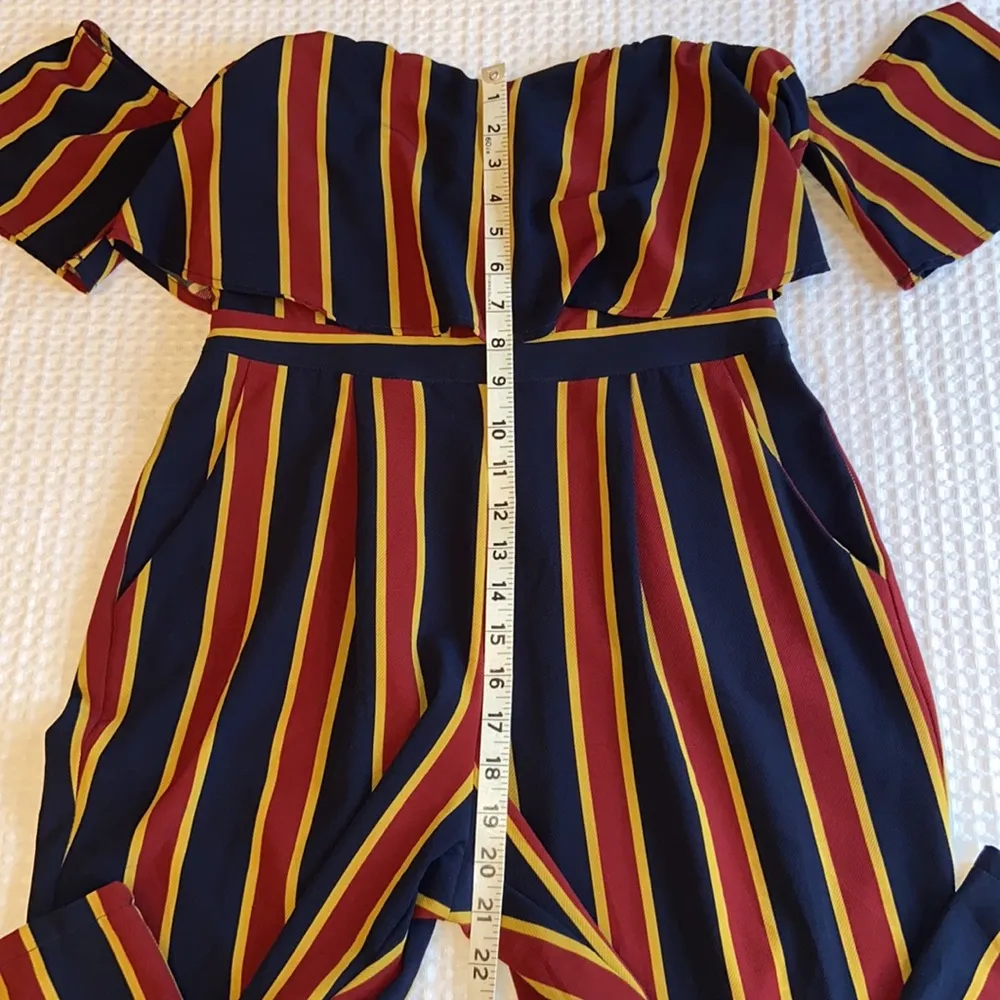 LULUMARI Off-Shoulder Sleeveless Striped Jumpsuit Jumper Size M Navy Red Gold - Image 14