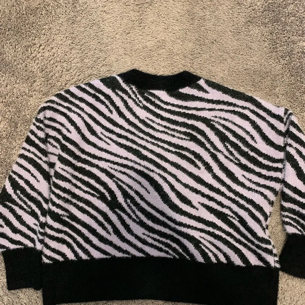 Torrid Plus Size 1X Fuzzy Sweater Zebra Animal Print Striped - Image 2