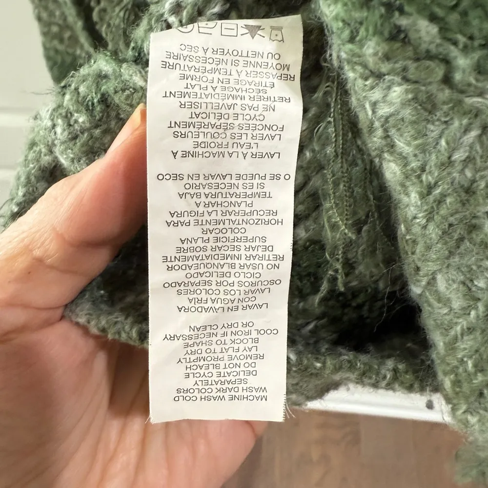 Kensie Boho Green Oversized Fringe Sweater Cozy Relaxed Striped Cabincore - Image 5