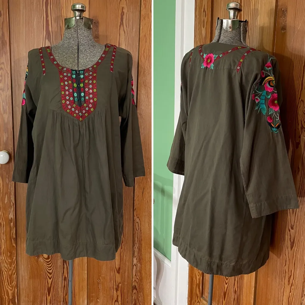 BIYA by Johnny Was Olive Green Embroidered Tunic Dress Boho Folk Floral ~Small - Image 2