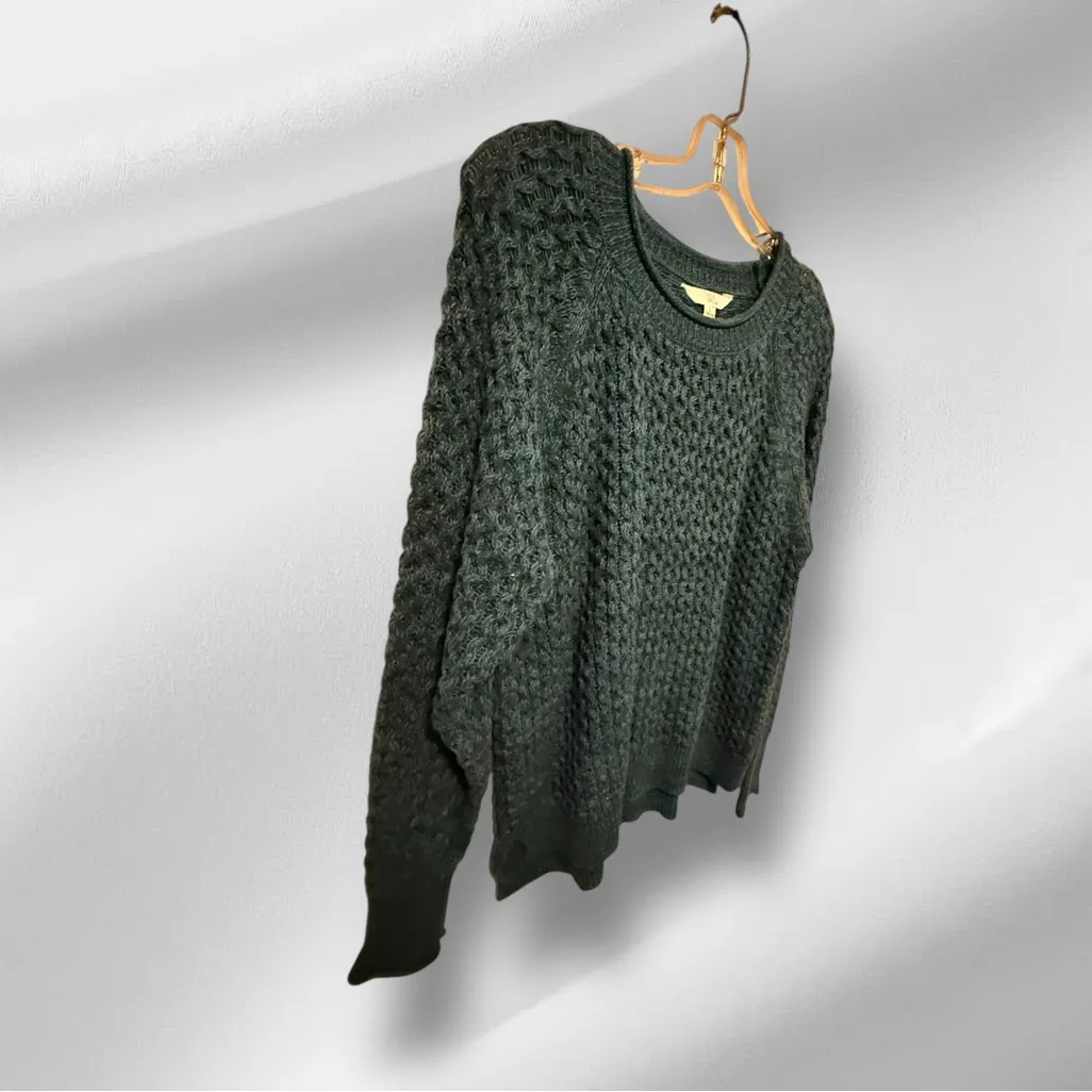 Time‎ and Tru Sweater Size L - Image 2