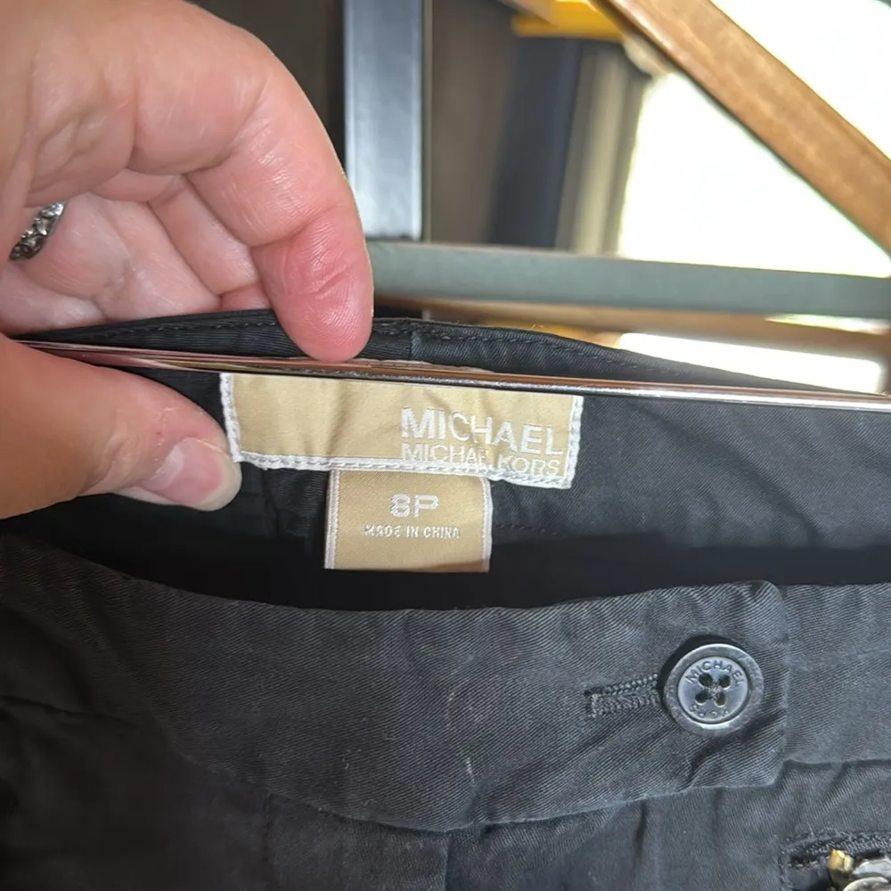 MICHAEL Michael Kors Black Bermuda Shorts Size 8P - Image 4