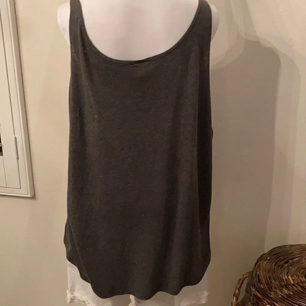 Bella Canvas size 2XL grey “Good time and tan lines” graphic tank top EUC worn - Image 3