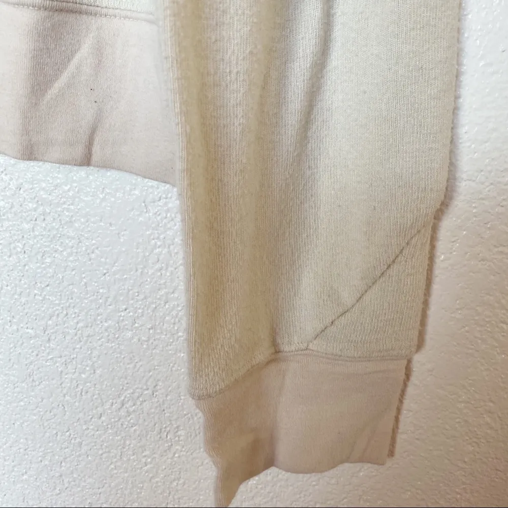 Wildfox Brigitte Lipstick Baggy Beach Sweatshirt Size Small - Image 9