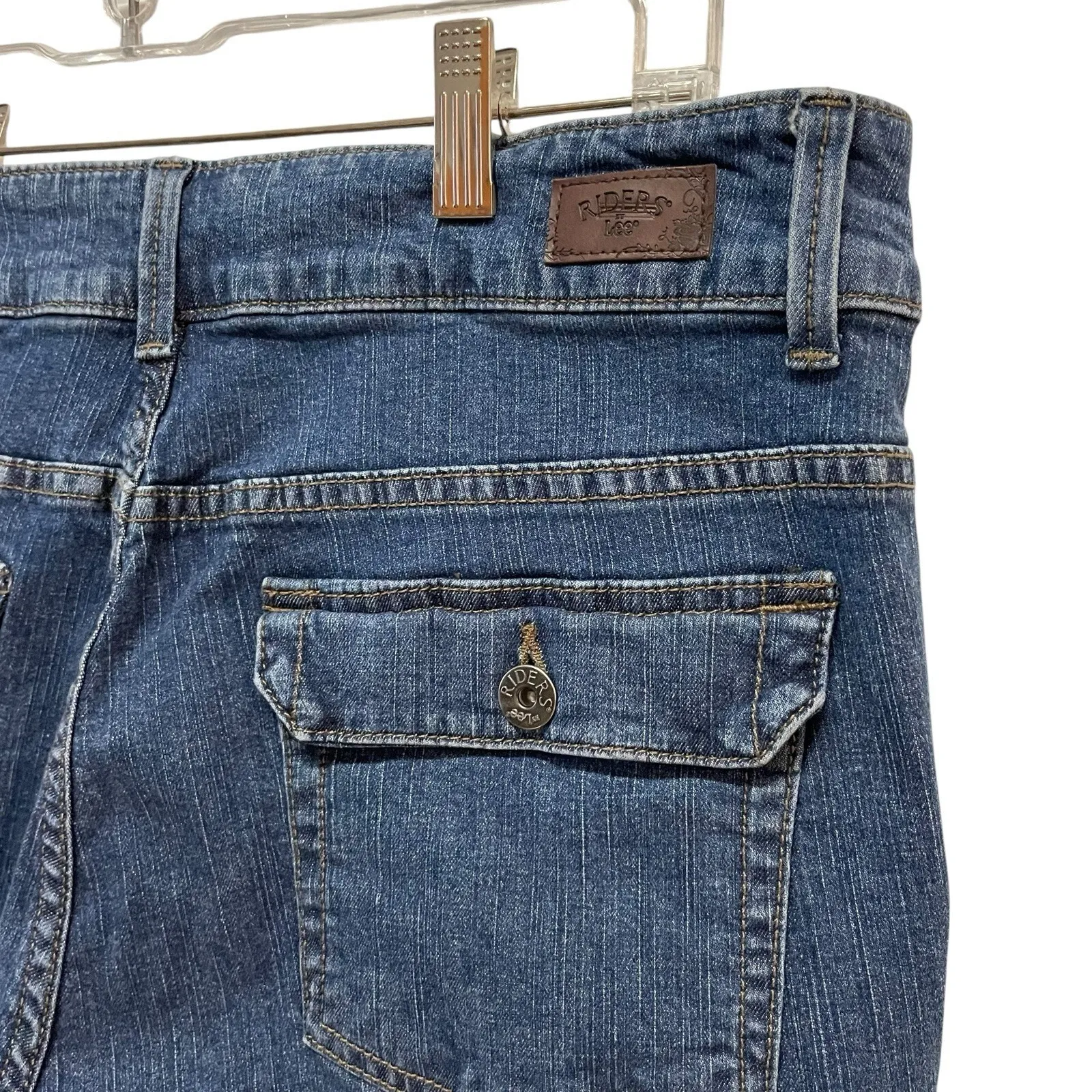 Lee Riders Jeans Womens 12M Blue High Rise Bootcut Western‎ Stretch Denim - Image 6