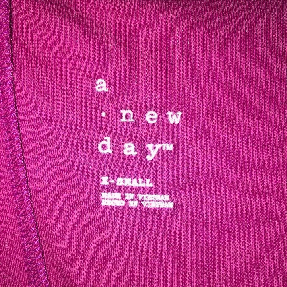 A new day, fuchsia Midi extra small bodycon dress does fit sz small/med - Image 3