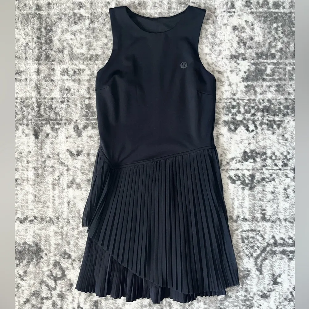 lululemon tiered pleated tennis dress NWT Lululemon Tiered Pleats Tennis Dress Sz 8