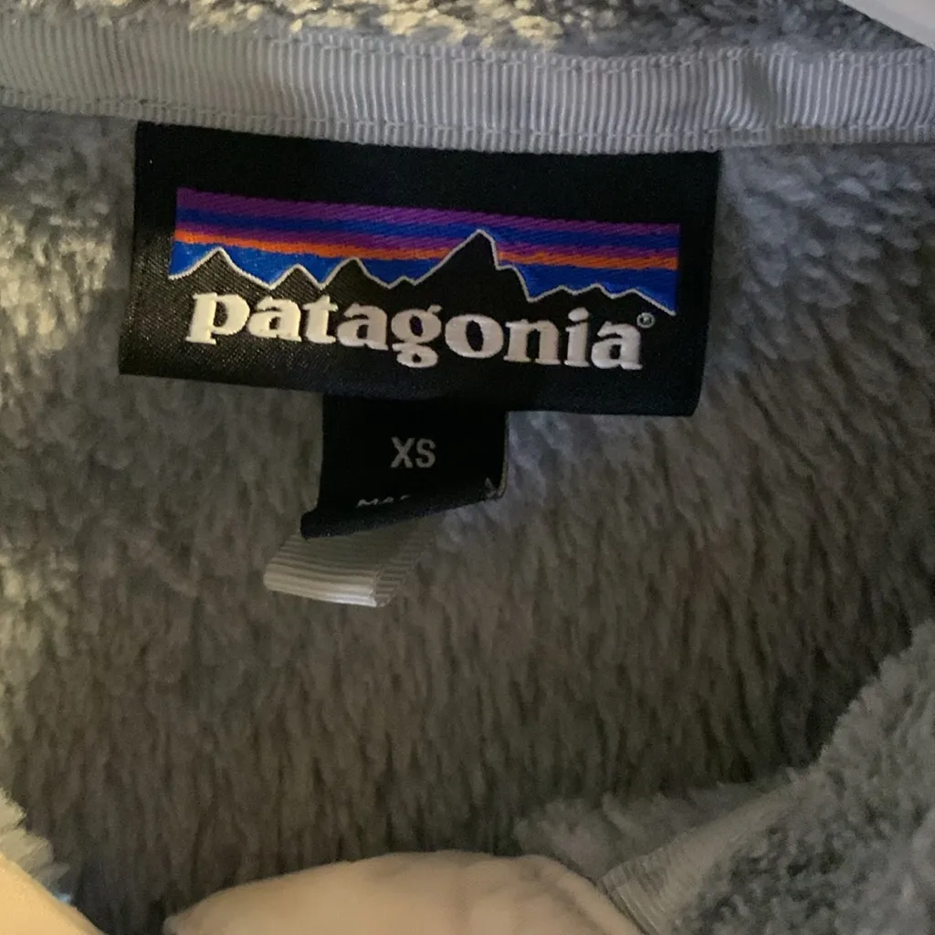 Patagonia Gray Fleece Three Quarters Snap Pullover Size XS - Image 3