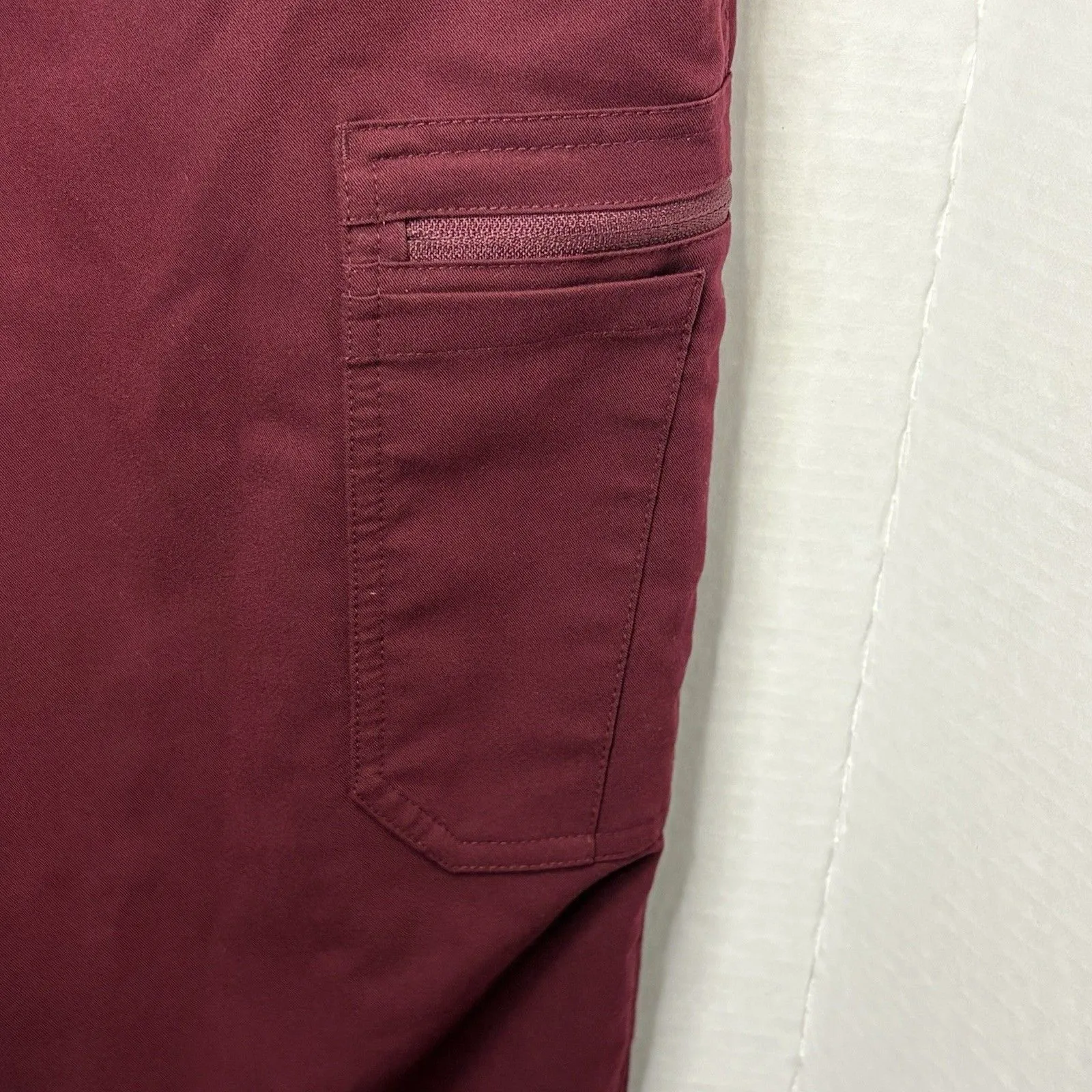 FIGS Women’s High Waisted Yola Skinny Scrub Pants Burgundy Medium Tall TW2000T Red - Image 10