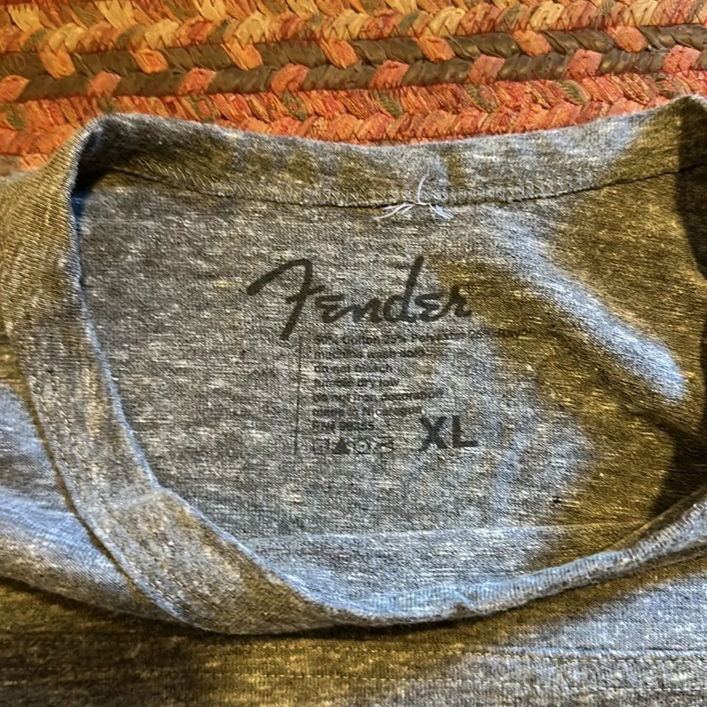 FENDER LOVING CARE GREY GRAPHIC TEE Gray Size undefined - Image 2