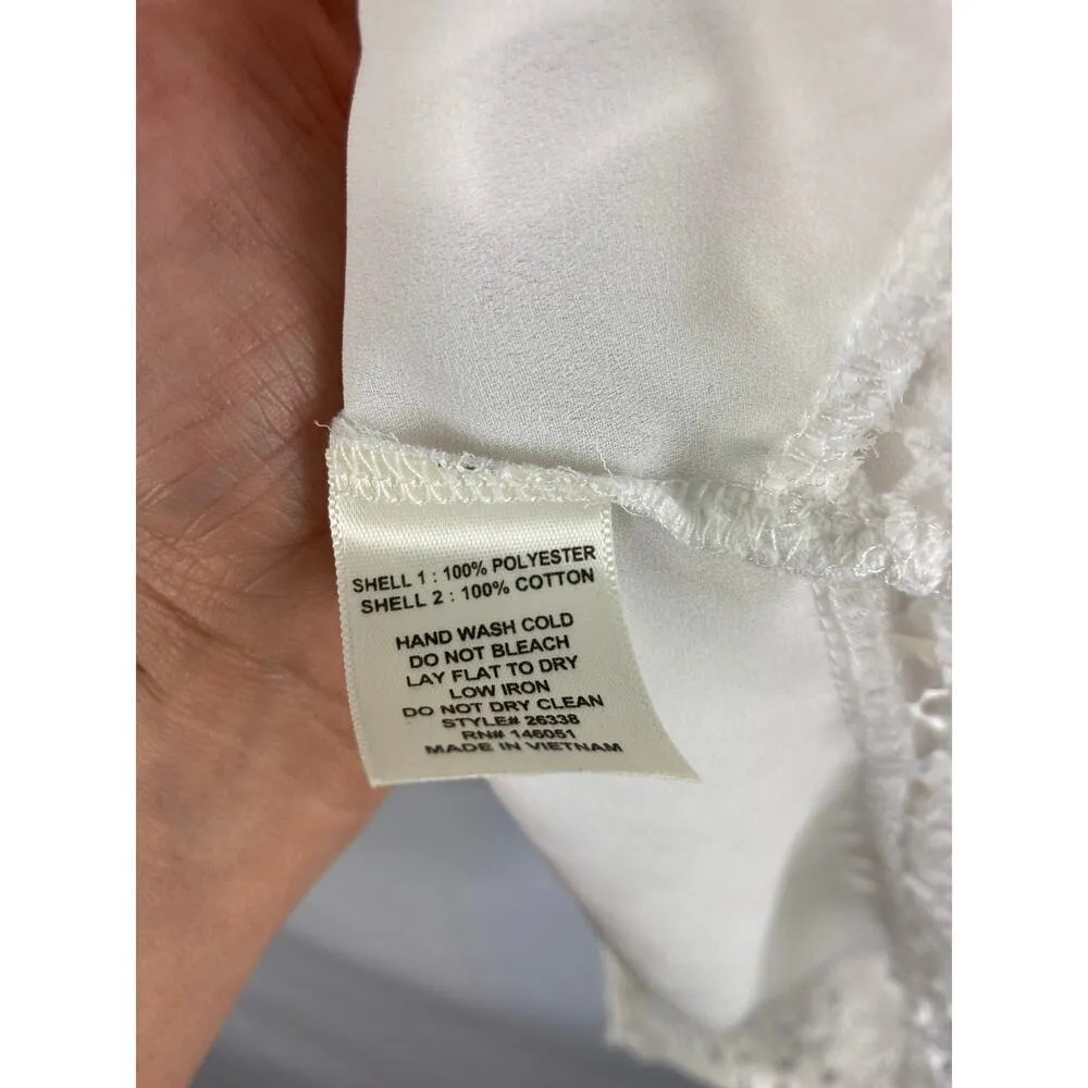 Monteau high neck crochet detail sleeveless blouse XS - Image 3