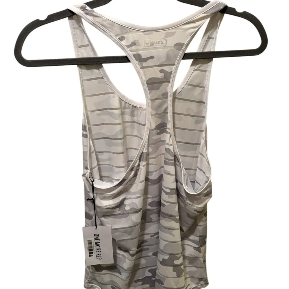 Lot 4 Zyia Athletic Tank Tops Size M Racerbacks Orange Coral Poppy White Camo - Image 3