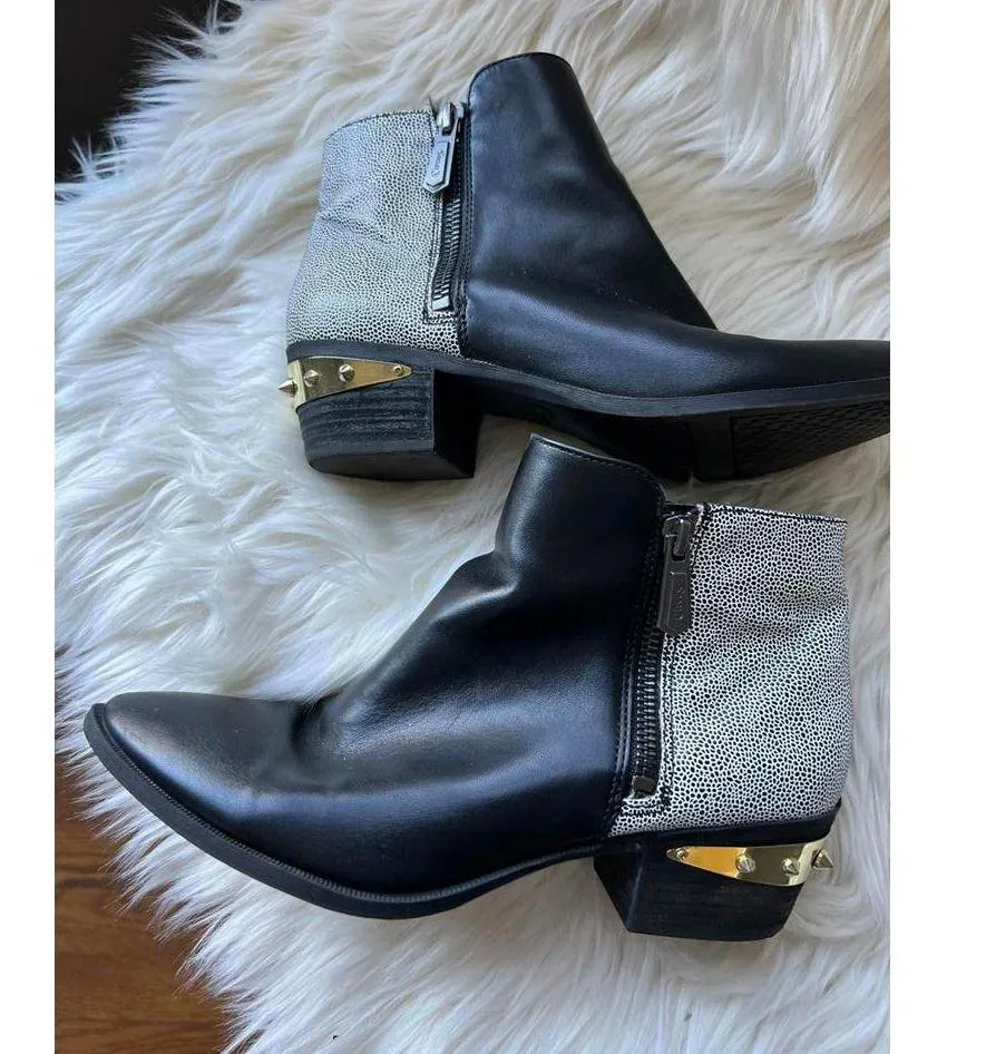 Circus by Sam Edelman  Black & white Ankle Boots with Decorative Heel size 8.5 - Image 4
