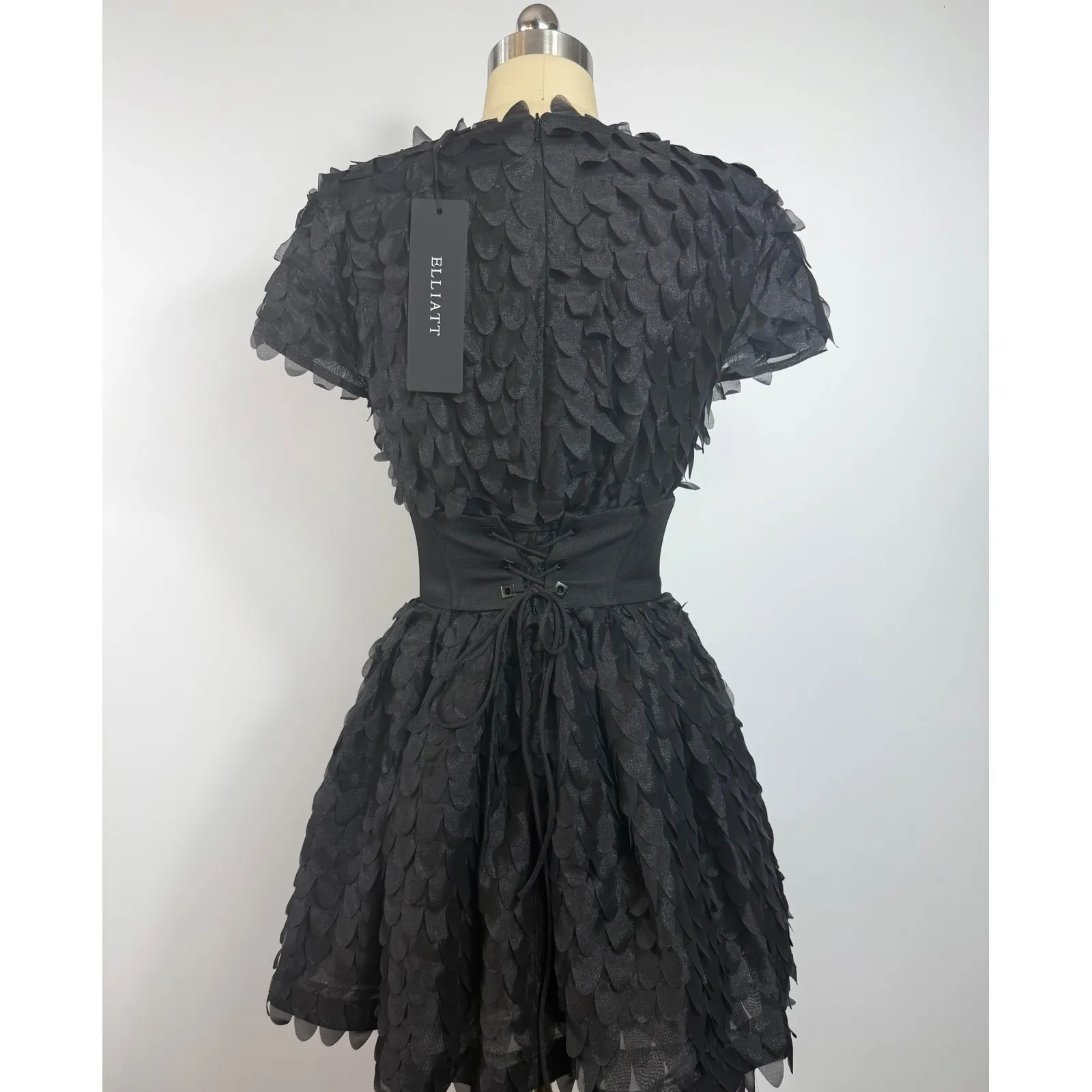 NWT Elliatt Amberwing Petal Mini Dress Black Corset Belt‎ Sz Small $358 - Image 10